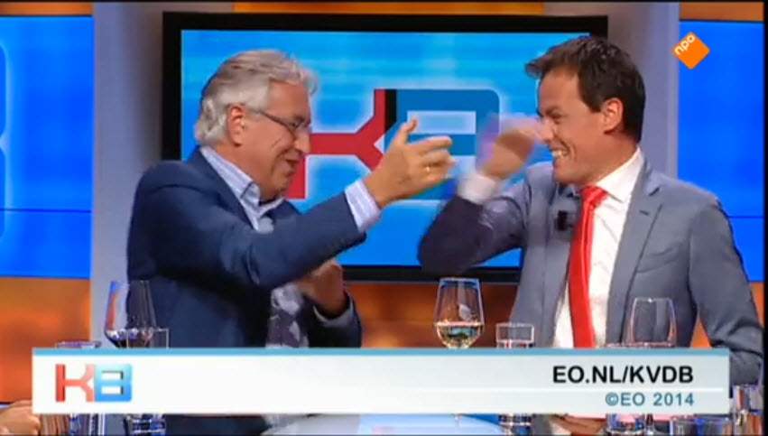 Een high five na de allerlaatste 'Knevel & Van den Brink'.