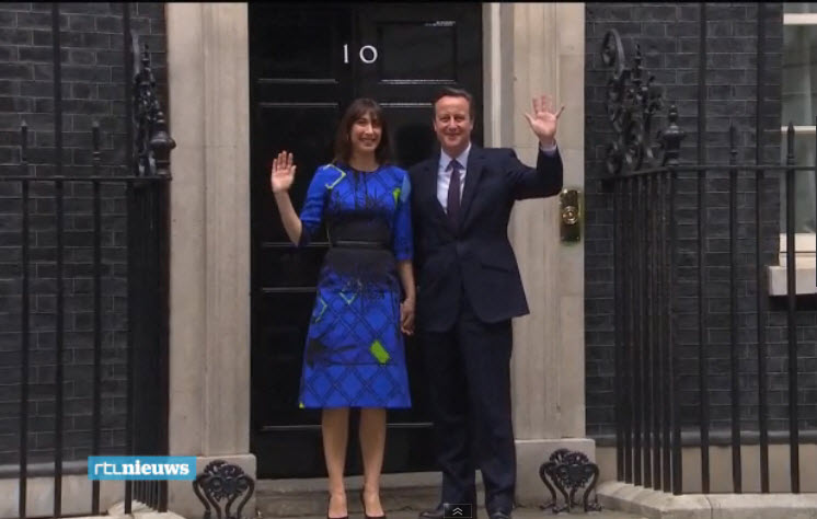 Een stralend echtpaar Cameron na de onverwachte Conservatieve overwinning.